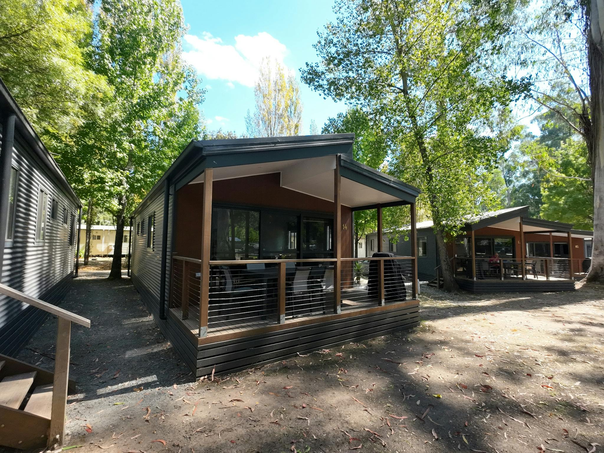 Our Delux Riverview cabins have 2 or 3 bedrooms.