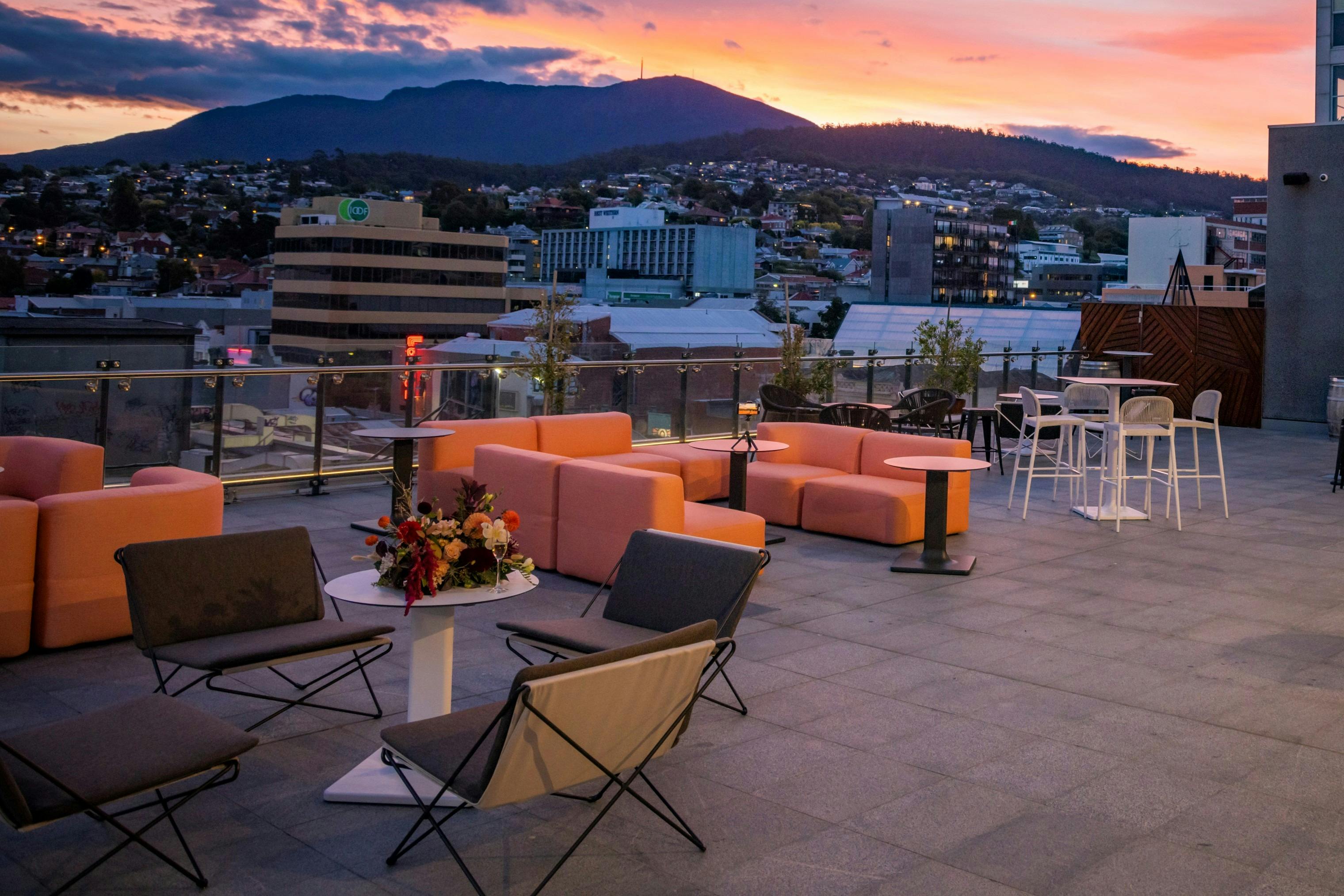 Crowne Plaza Hobart - Discover Tasmania