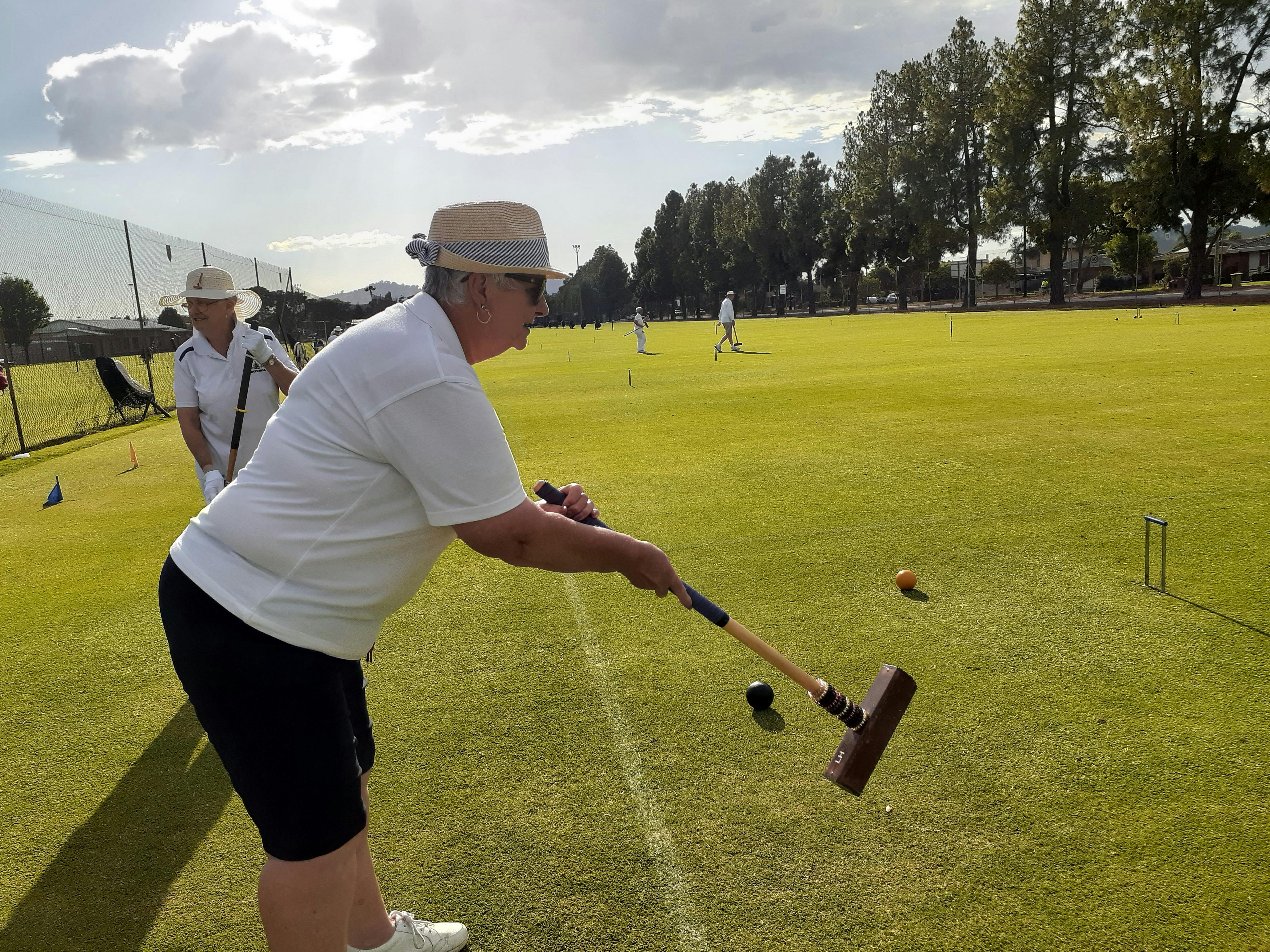 Wodonga Croquet Club Come and Try Free Sundays NSW Holidays