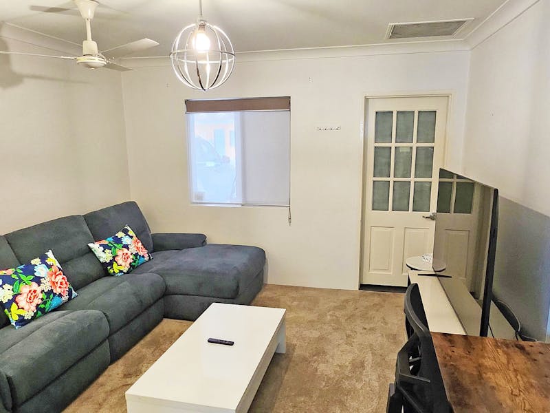 1 bedroom lounge room 1
