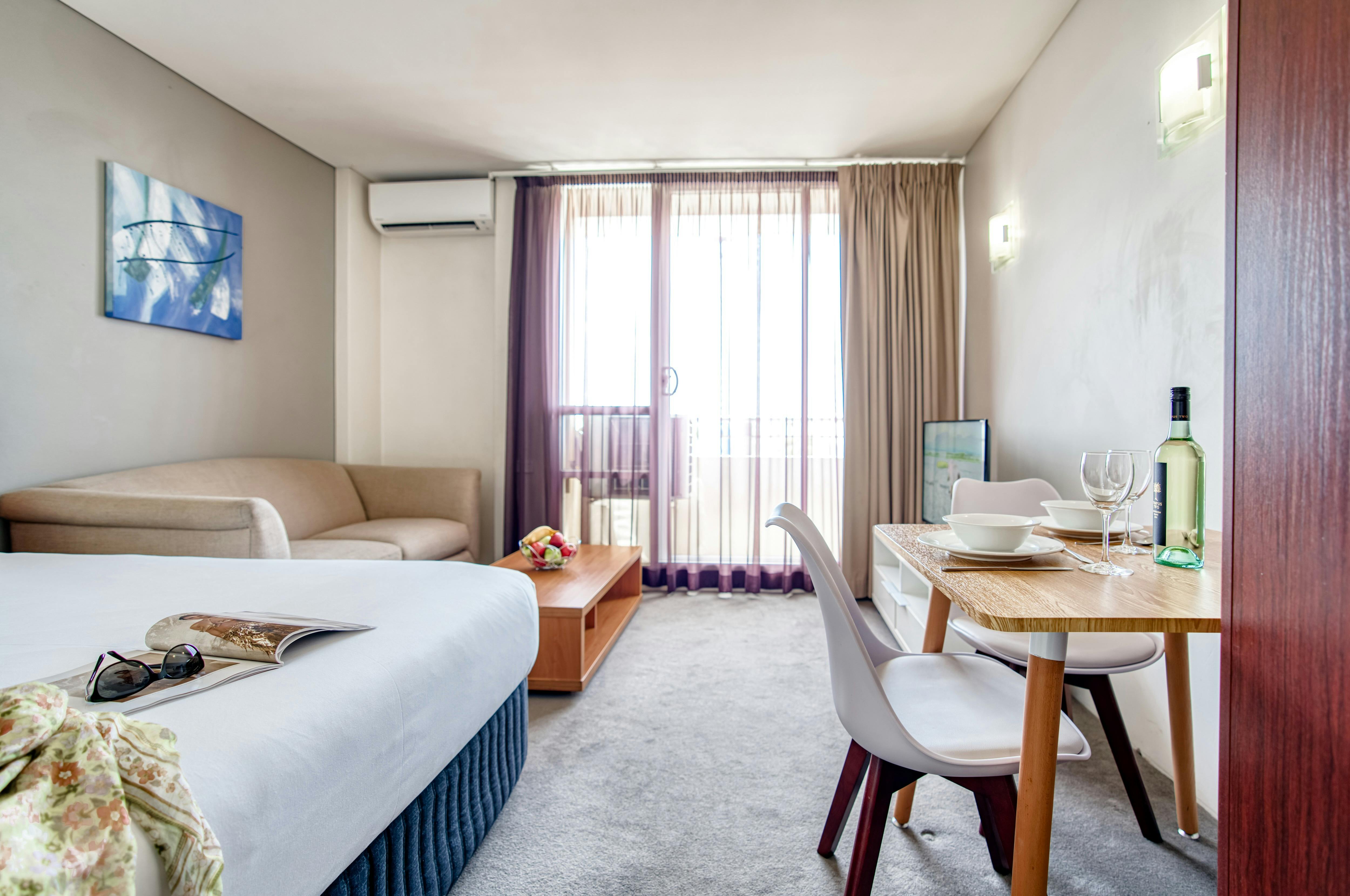 Studio Apartment Park Regis