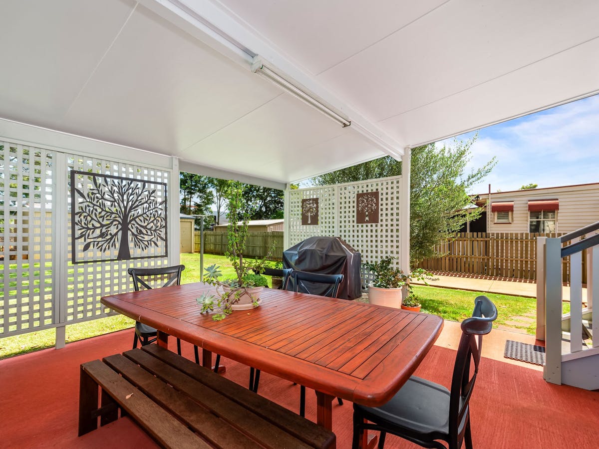 Features BBQ, Double bay shed, fully fenced. Features BBQ, Double bay shed, fully fenced.