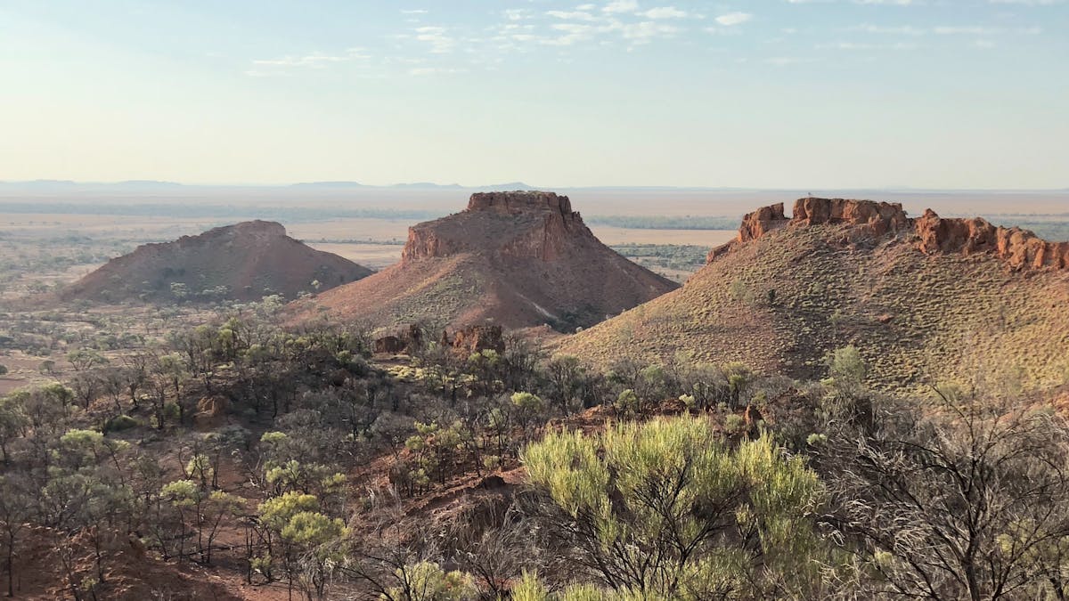 hree Outback Sisters, Carisbrooke Station, Winton