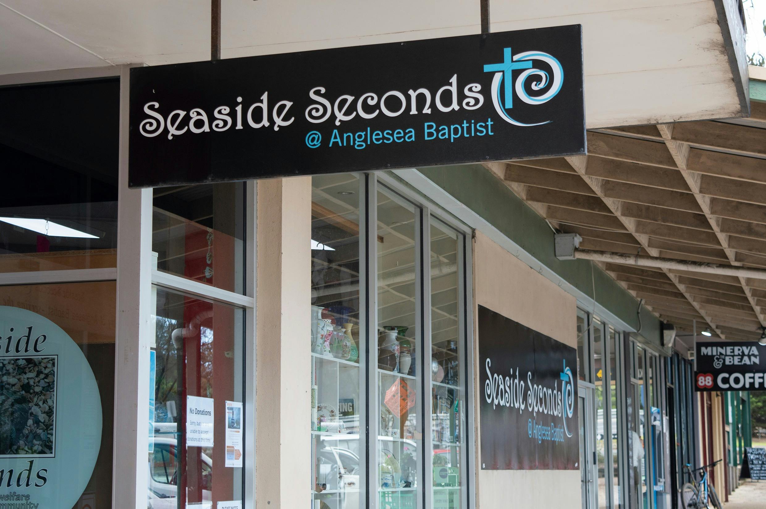Seaside Seconds