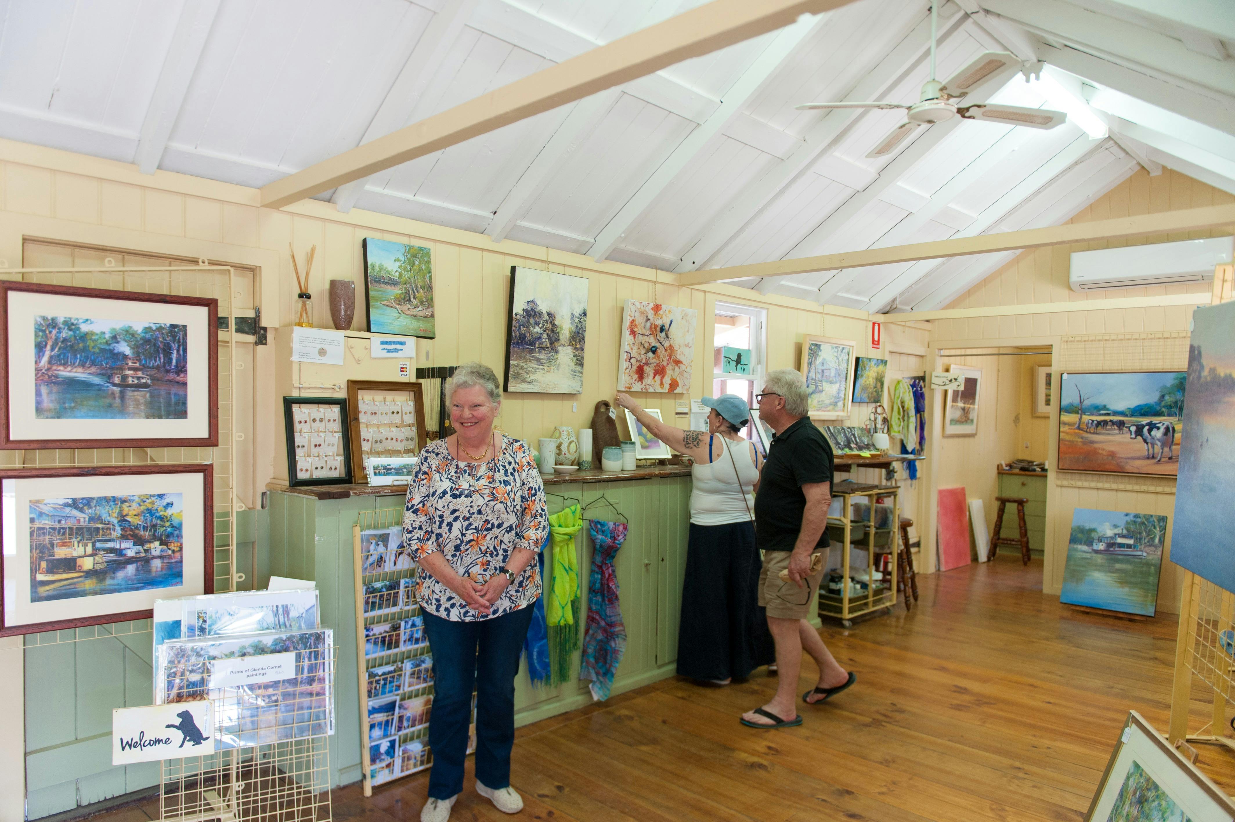 Glenda Cornell's Whistle Stop Studio Gallery