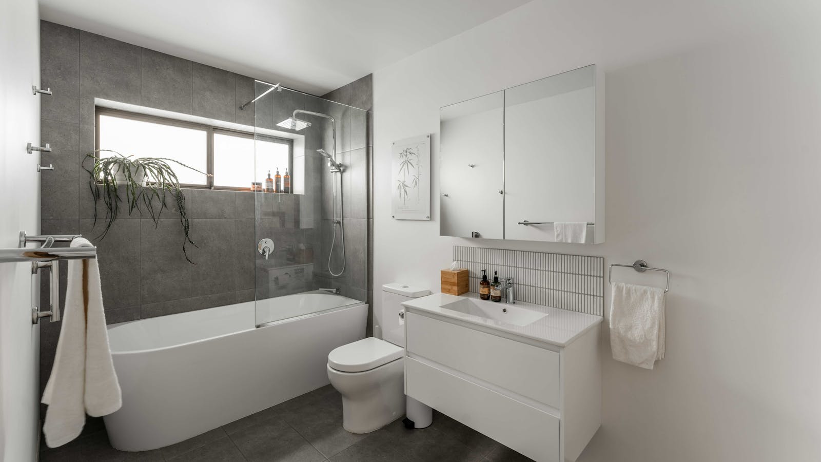 One villa has a deep soaking tub.