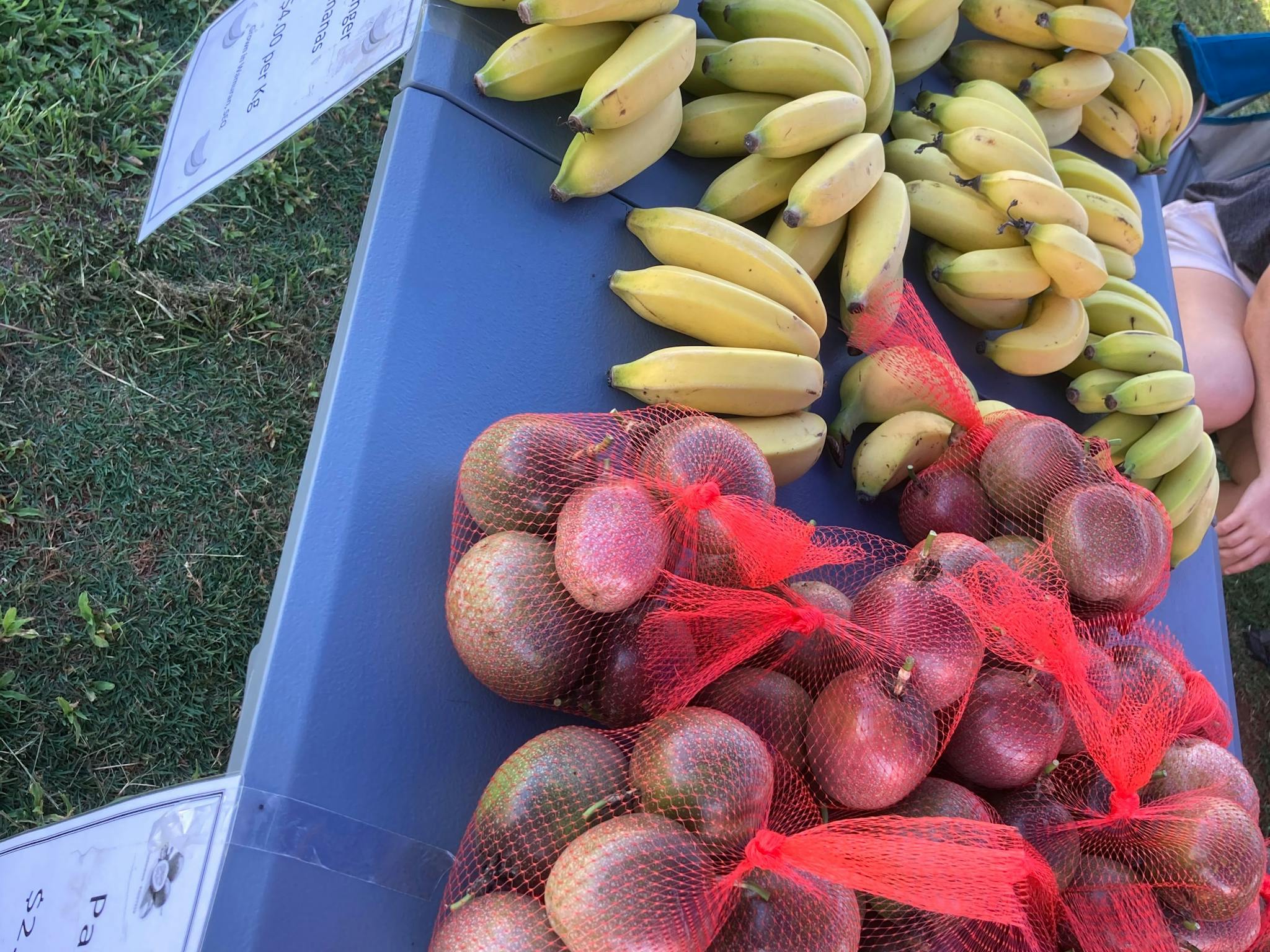 Bananas & Passionfruit