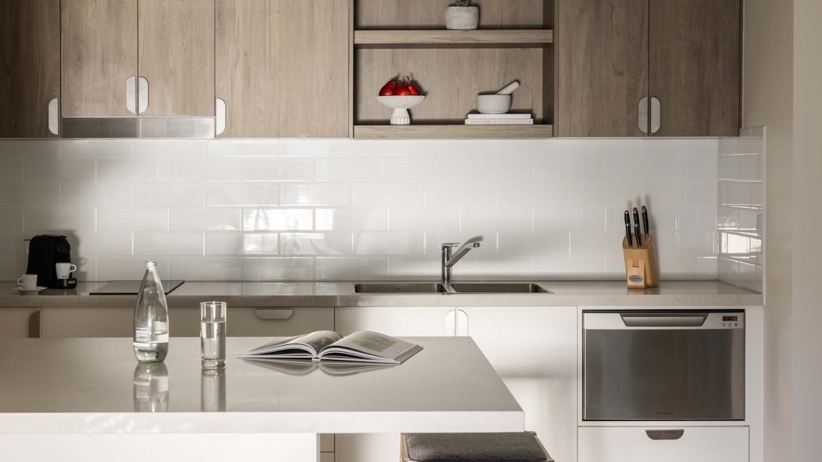 Mantra Aqueous On Port - Kitchen