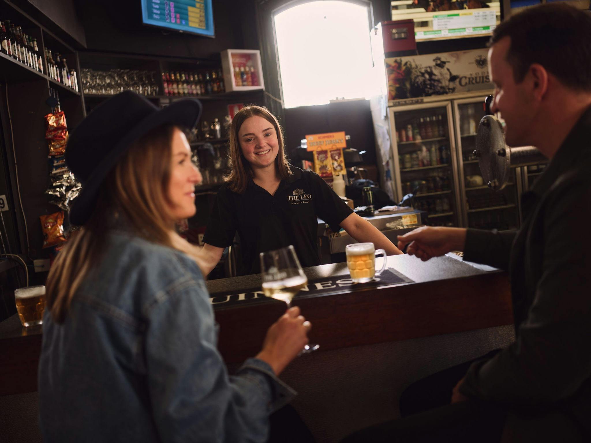 Tap beer being served