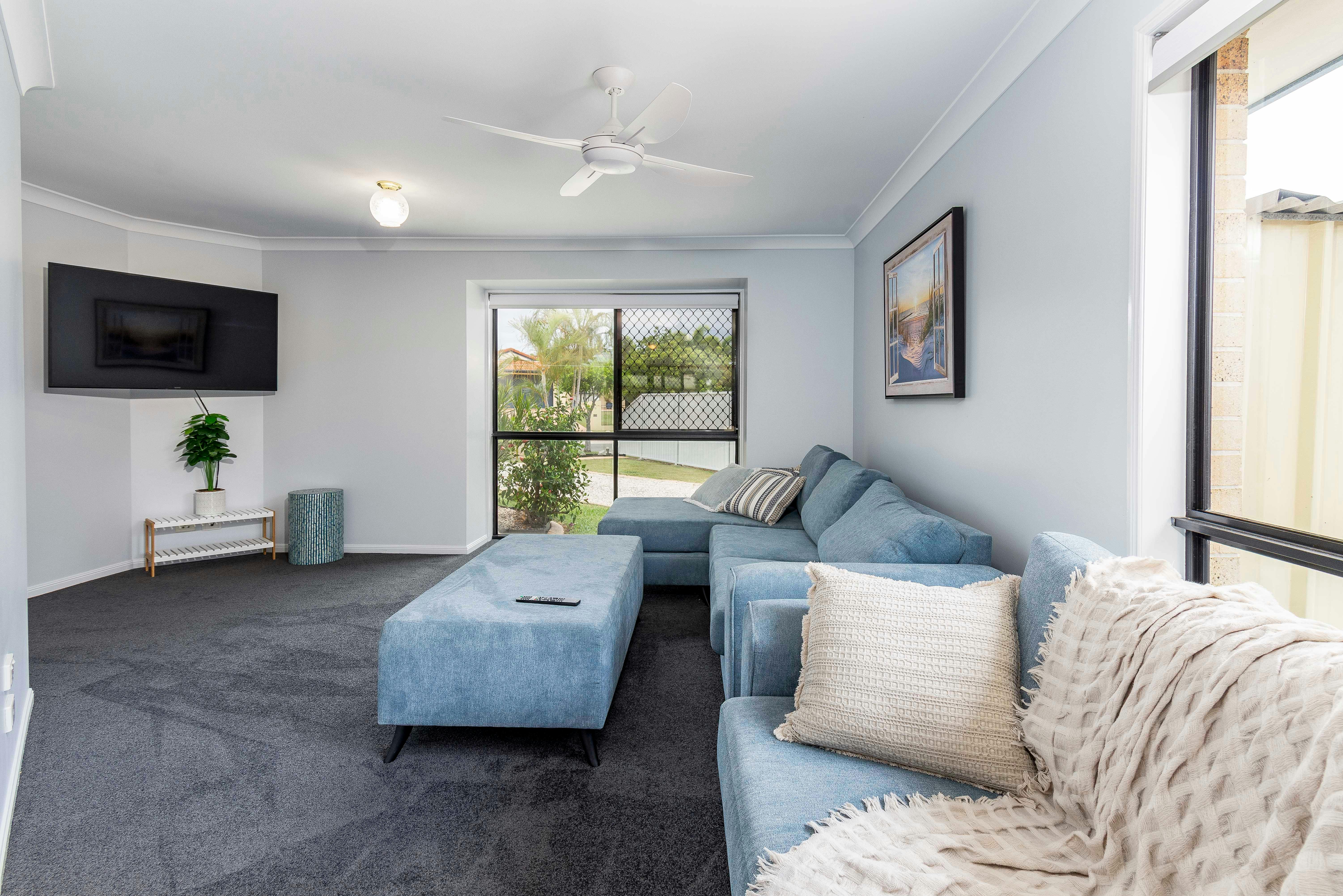 Family Holiday Home At Sandstone Point