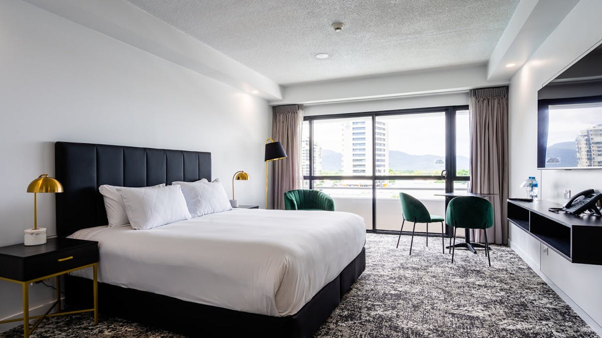standard king room