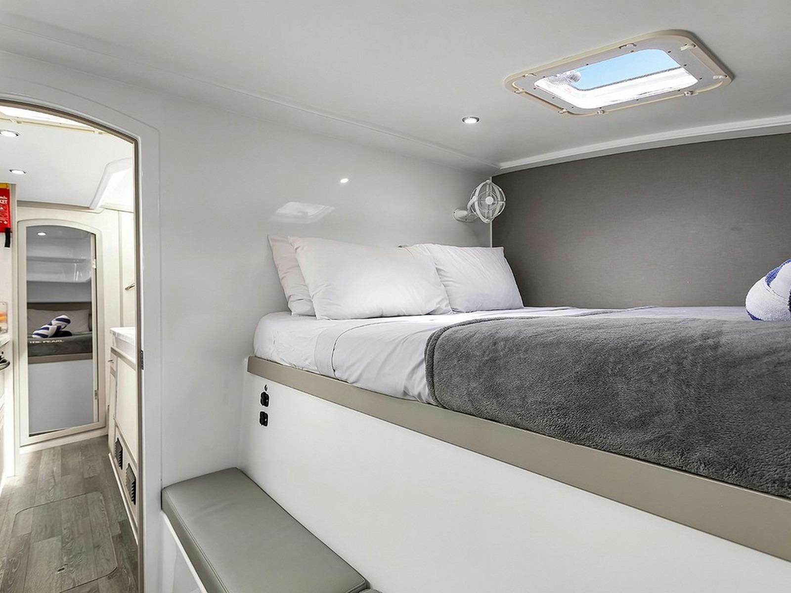 Starboard forward cabin with ensuite