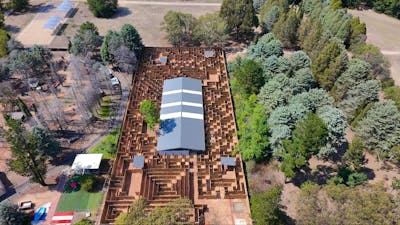 Maze aerial