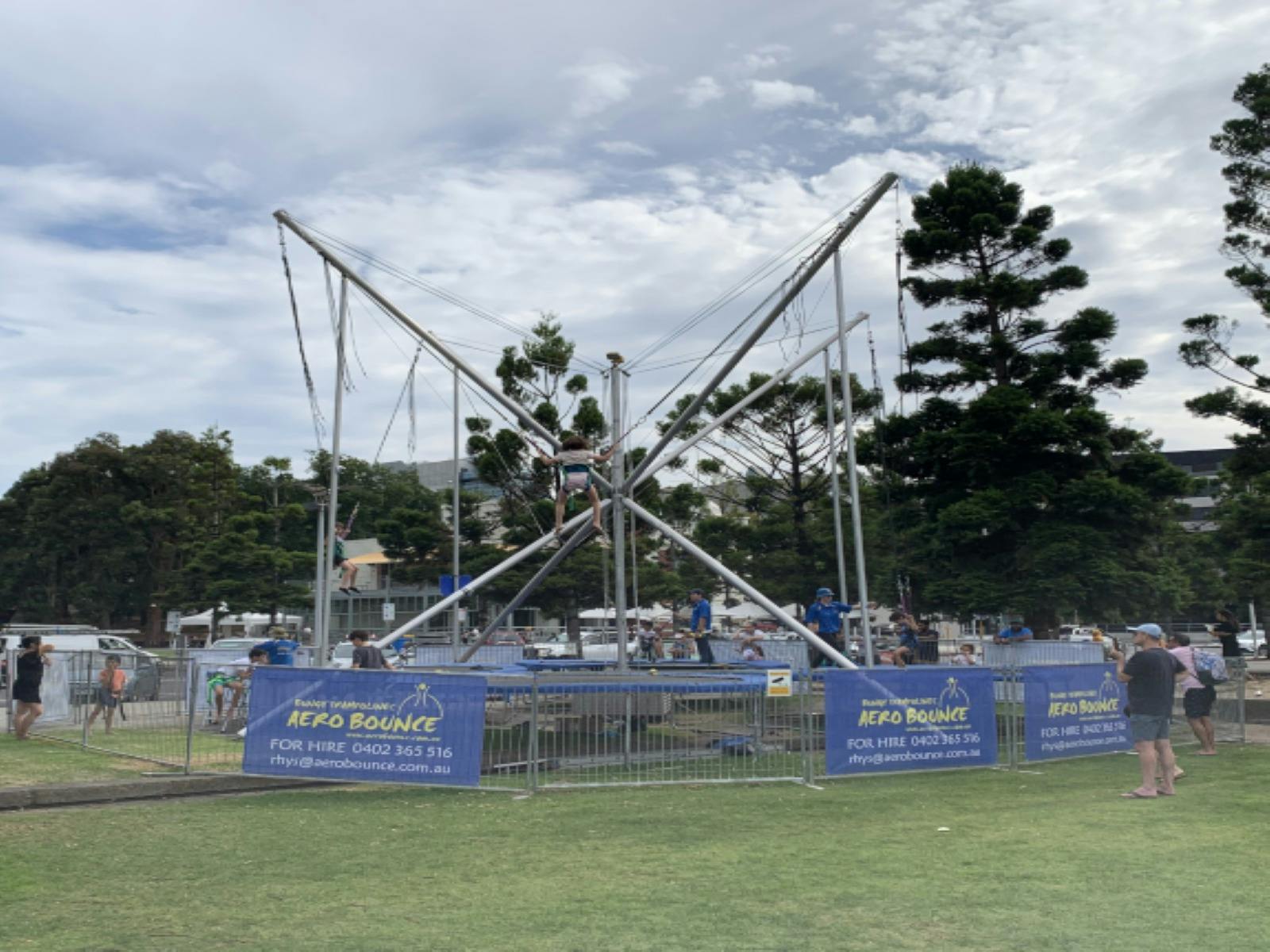 Aero Bounce Bungy Trampolines - Geelong Waterfront