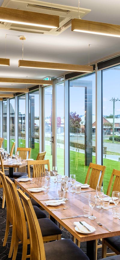 The Edge Restaurant and Bar