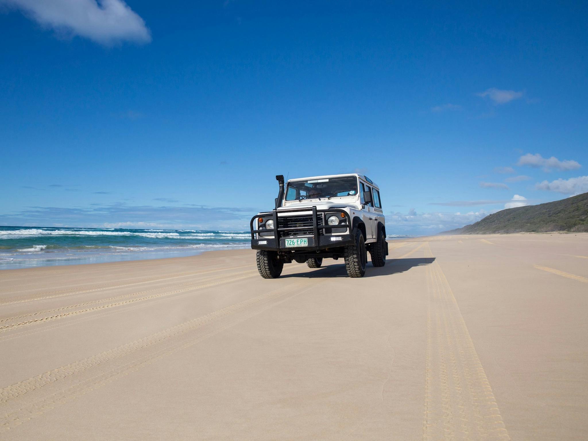 Beach driving, Fraser Island