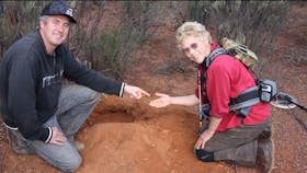 gold nugget, gold prospecting tour,