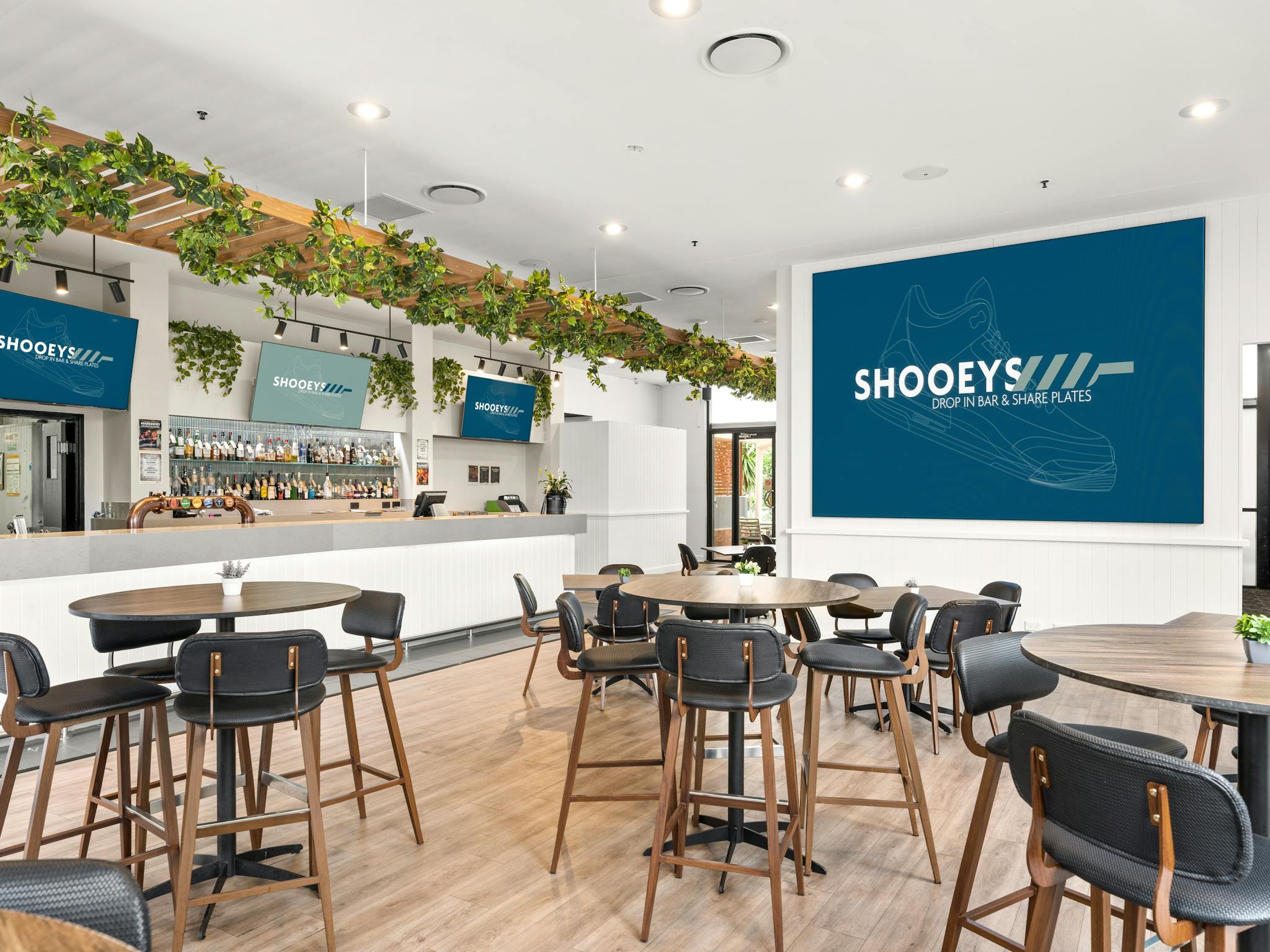 Shooeys Bar Shooeys Bar