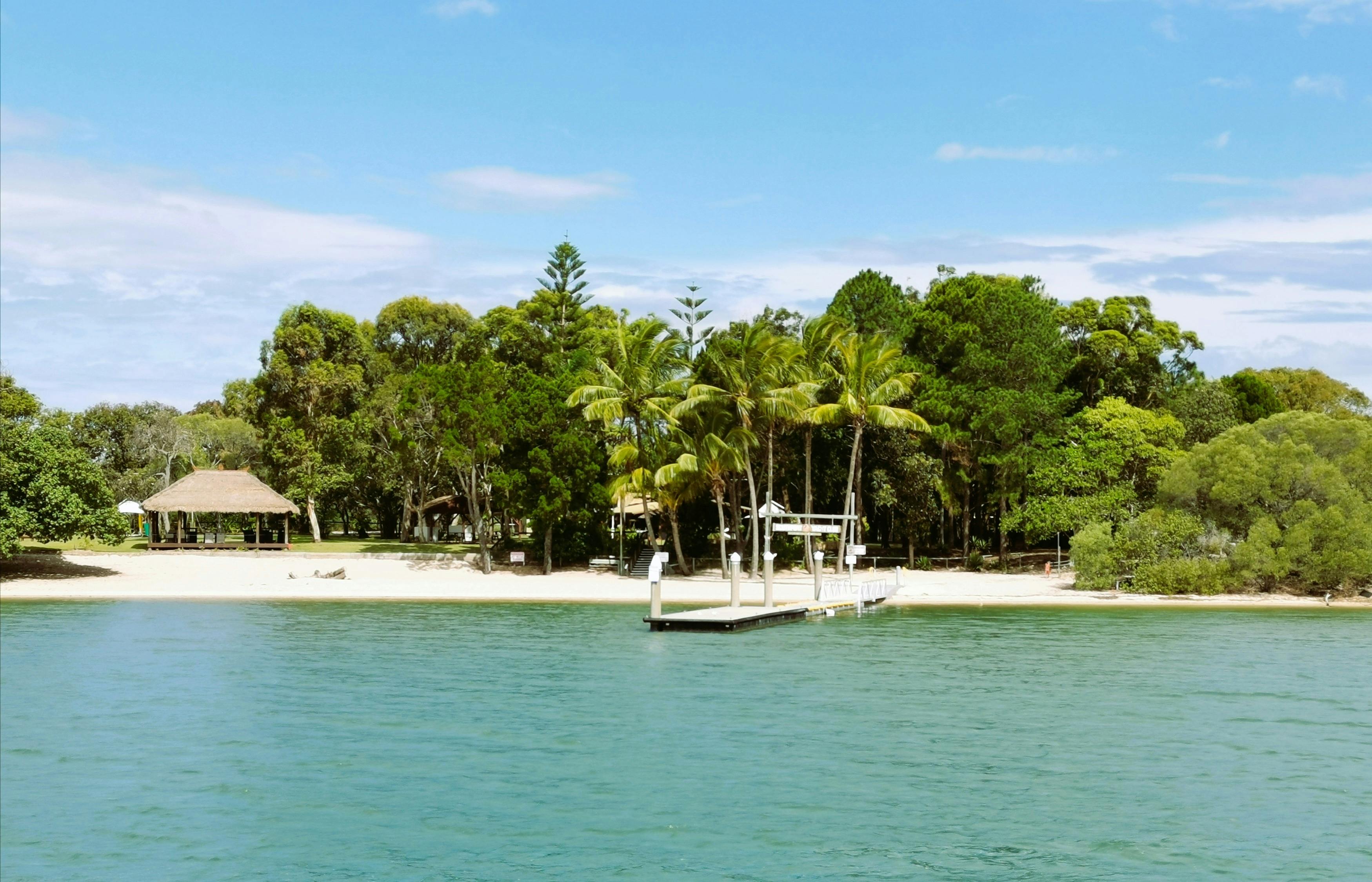 Coomera Houseboat Holidays