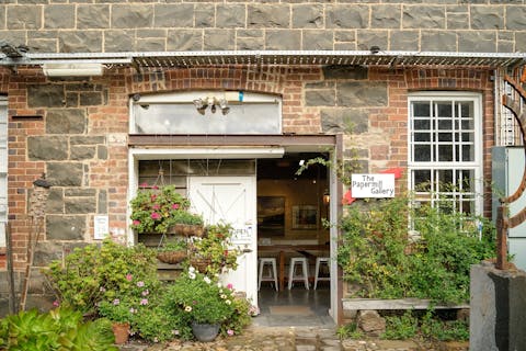 Accommodation and wellbeing 1 59ceae7096cce3b6a3fccf53b43ffaf3