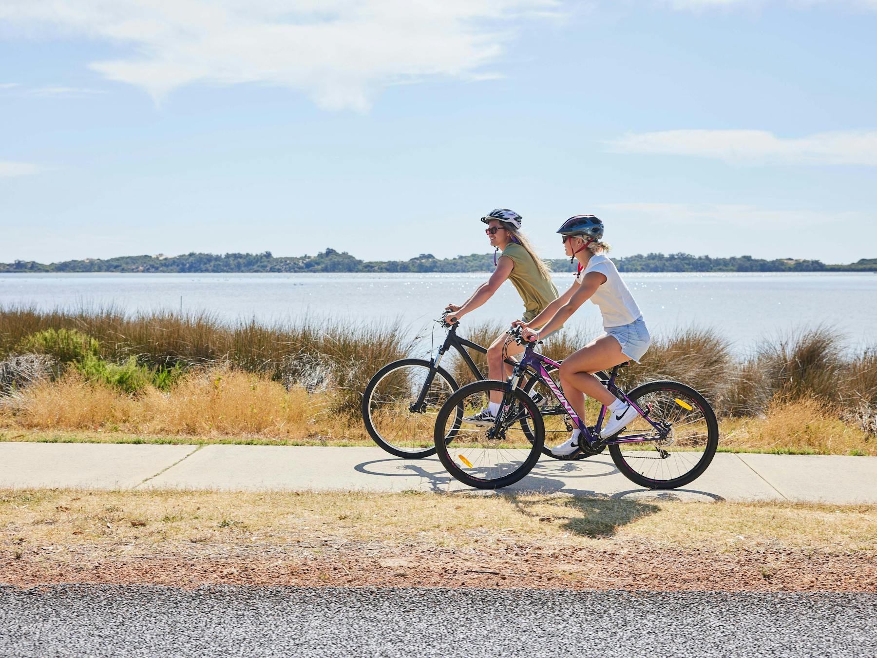 Couple riding along the Eaton-Australind Historic Trail