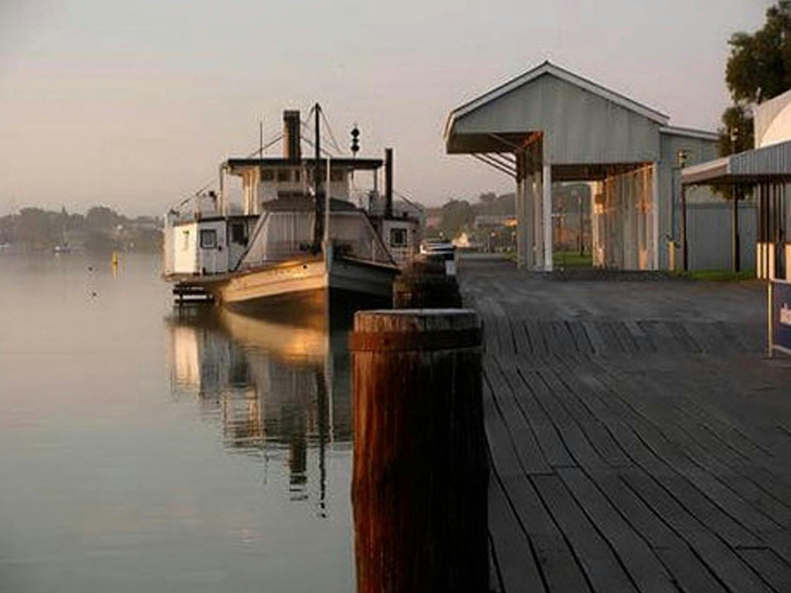 Clayton Bay Lunch Cruise on PS Oscar W