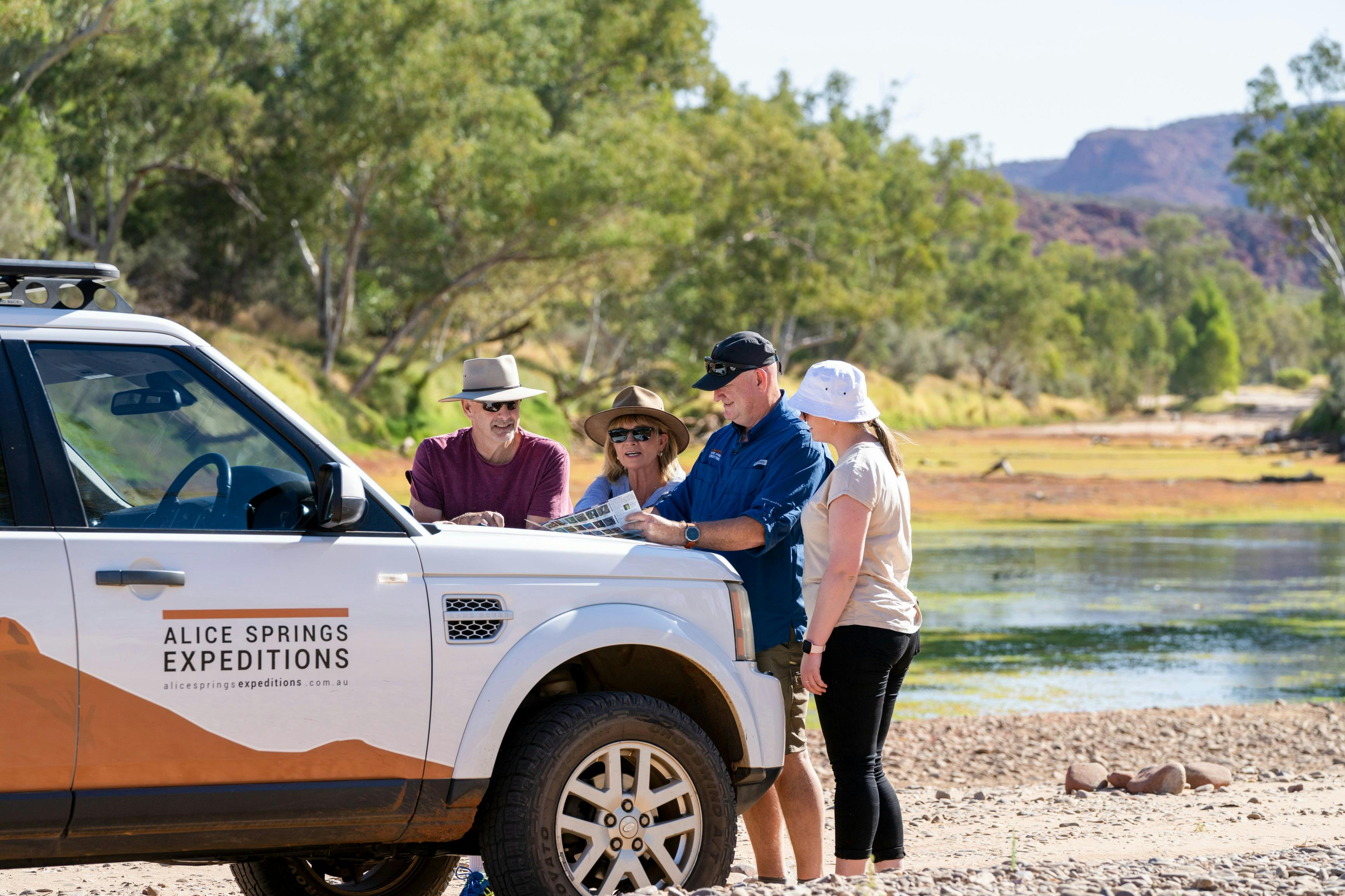 4WD with people