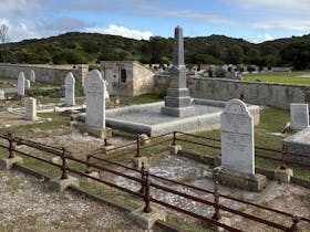 Tombstone Tourism, History, Local History, Robe
