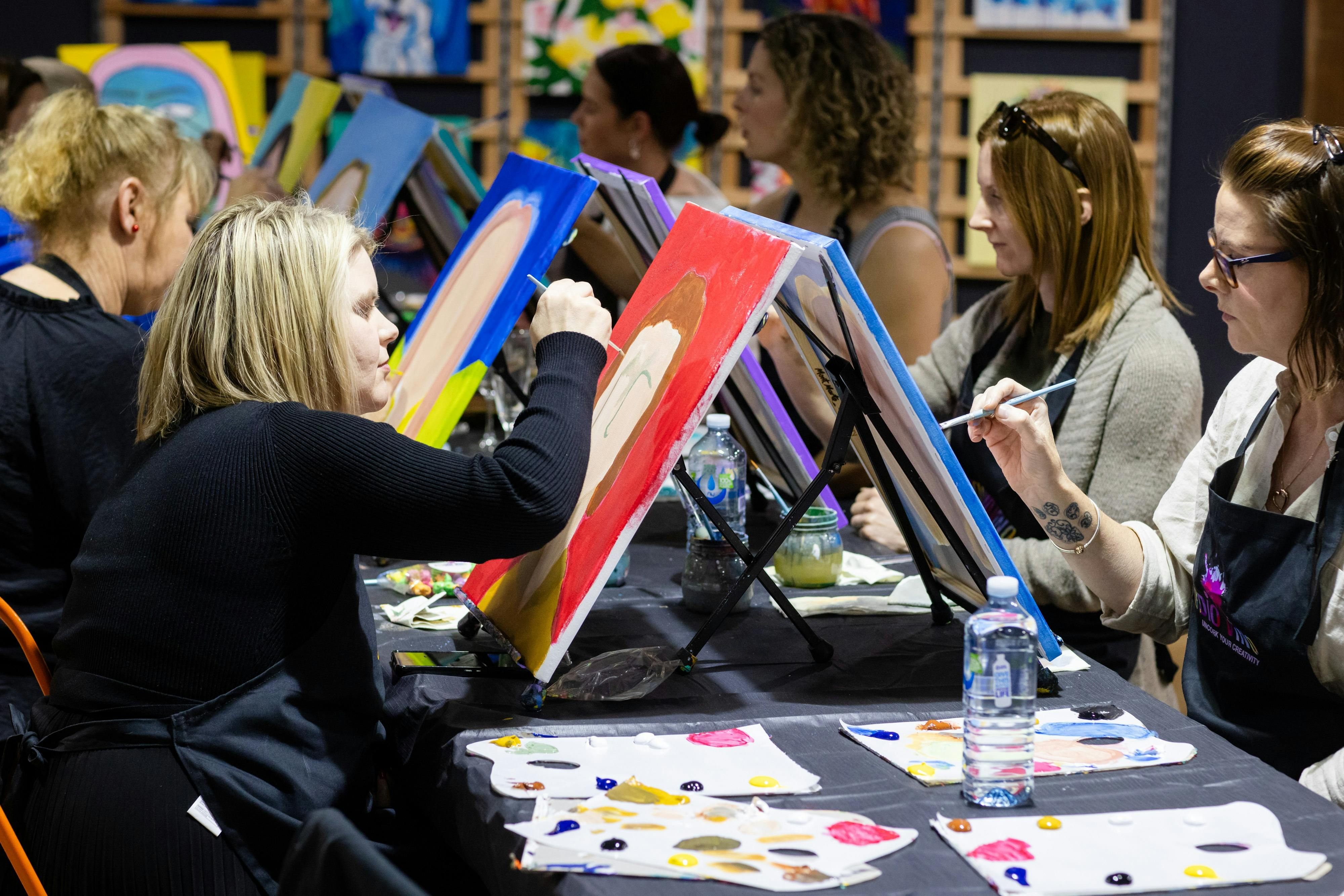 Studio Vino Painters