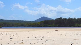 View across Lake Arragan’s tributary to the ever present Clarence Peak.