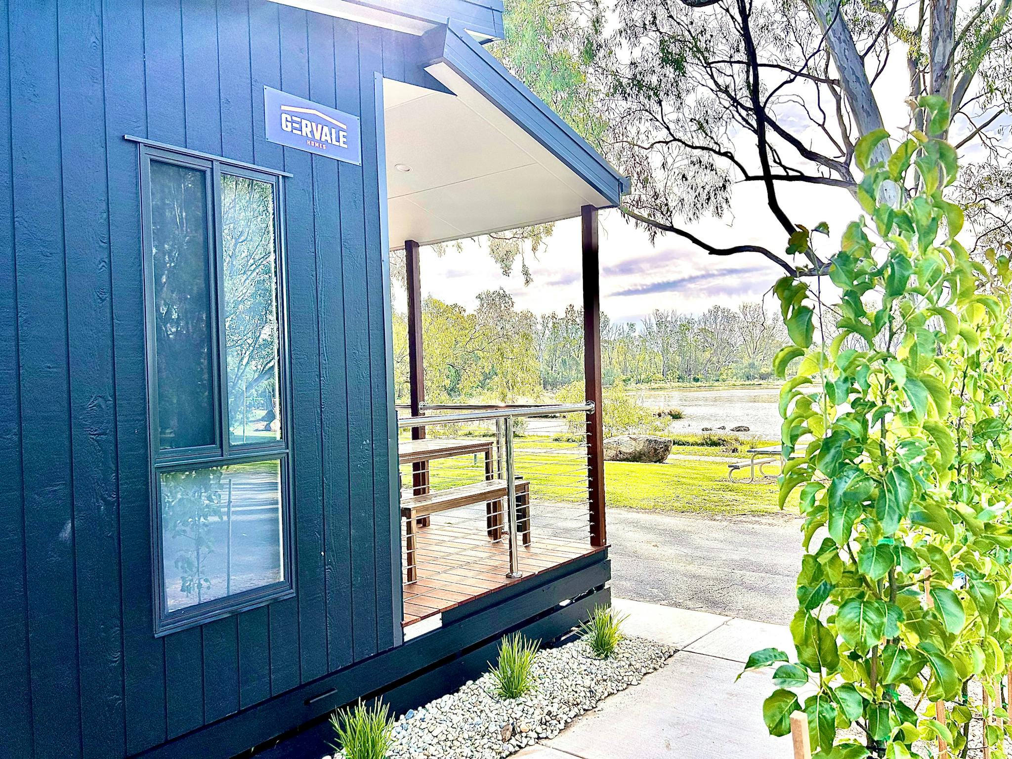 Photo of exterior Deluxe Cabin
