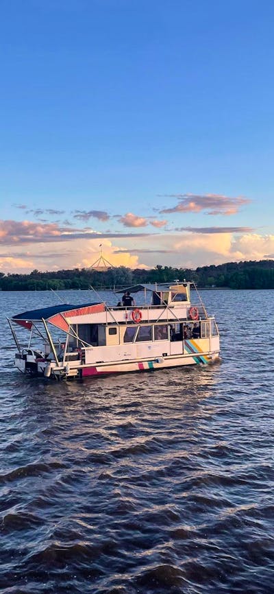 Canberra Cruise and Parties