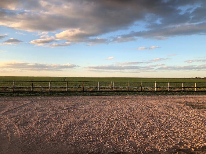 Tarnasey Farm Pas Place
