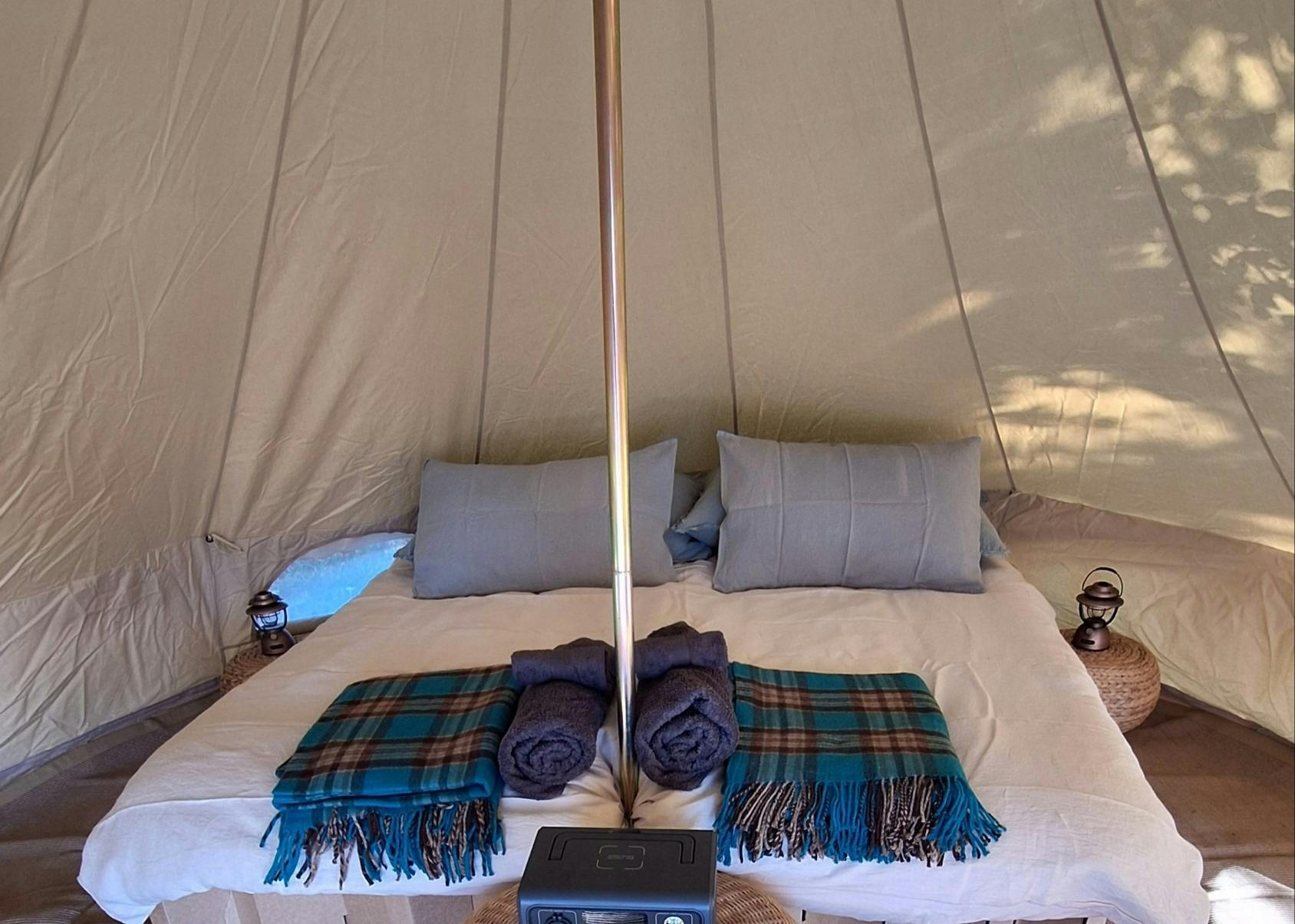King bed tent