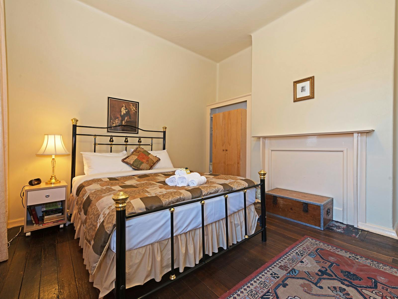 Queen Suite