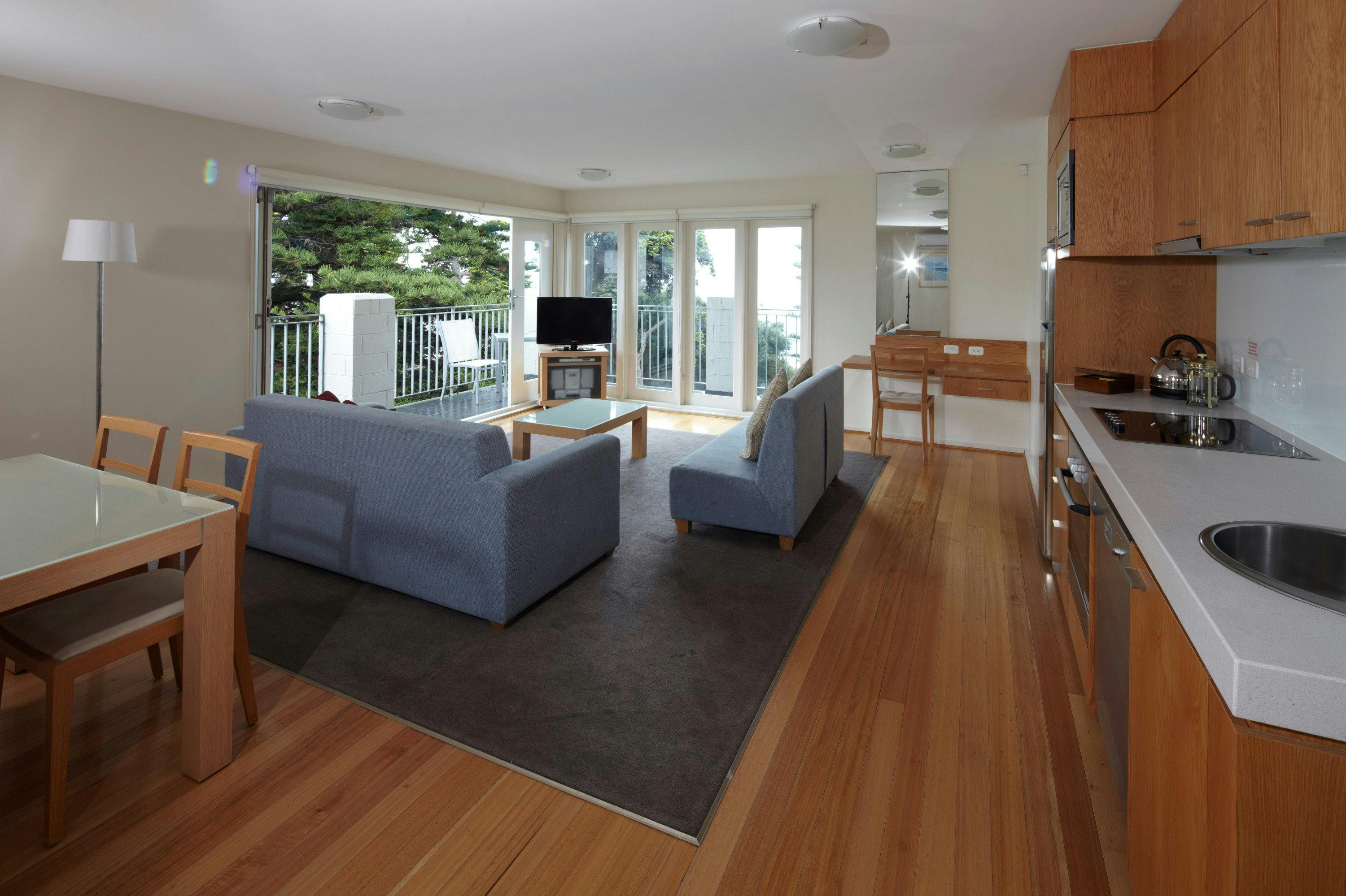 One Bedroom Ocean View Apartment