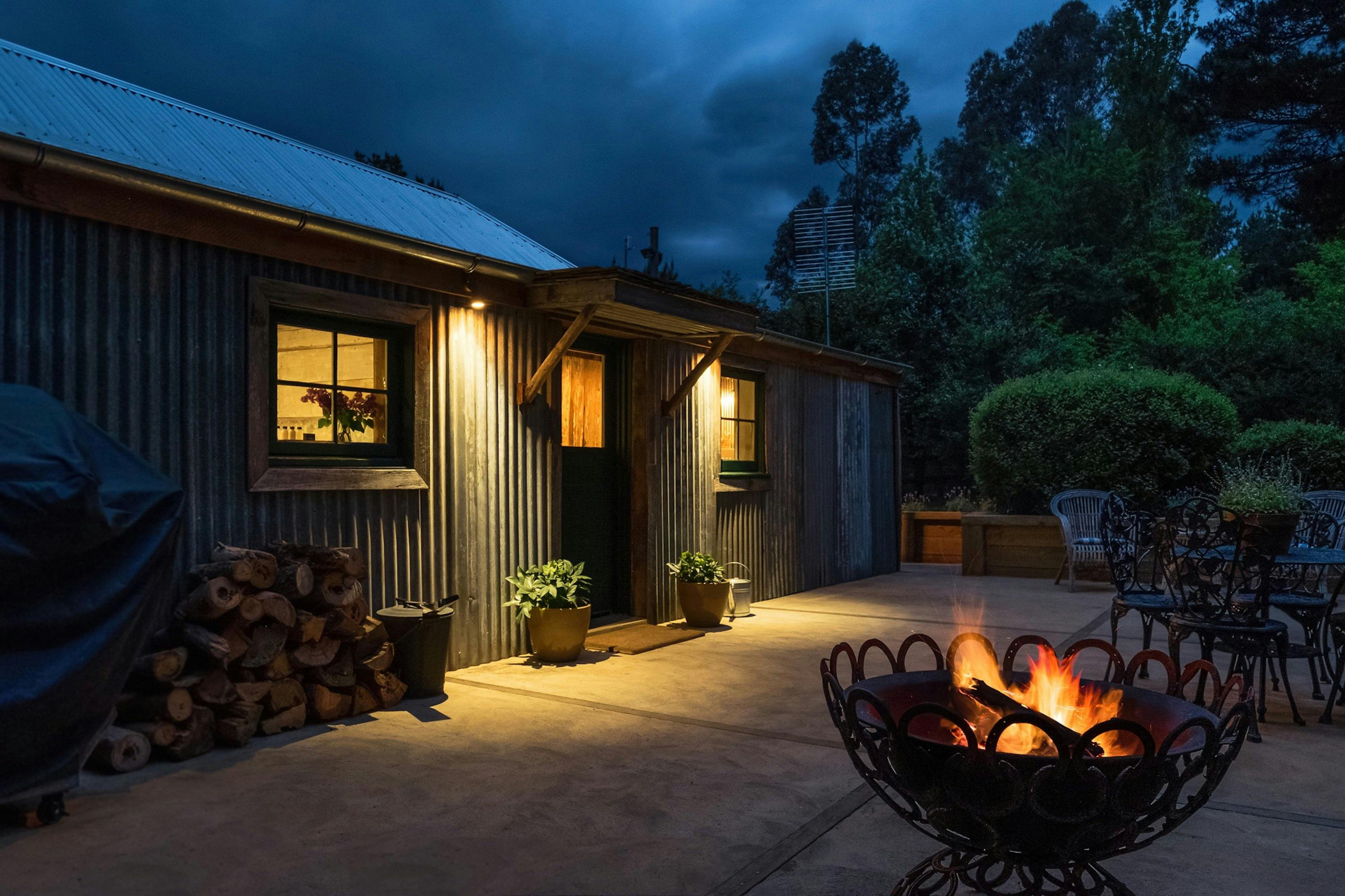 Oldbury Cottage Berrima | Rear Courtyard