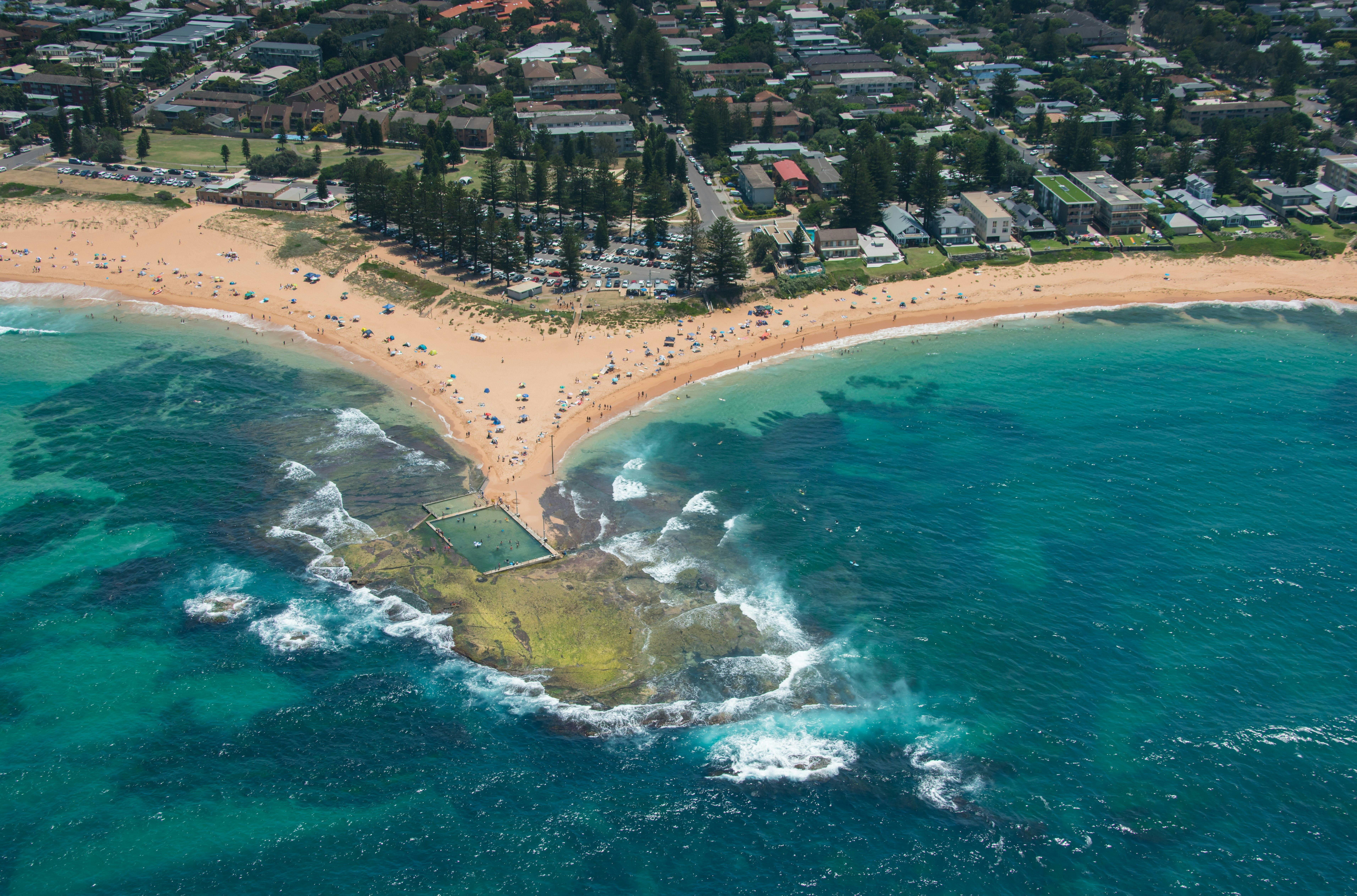 Mona Vale Beach Sydney  Australia Official Travel Accommodation