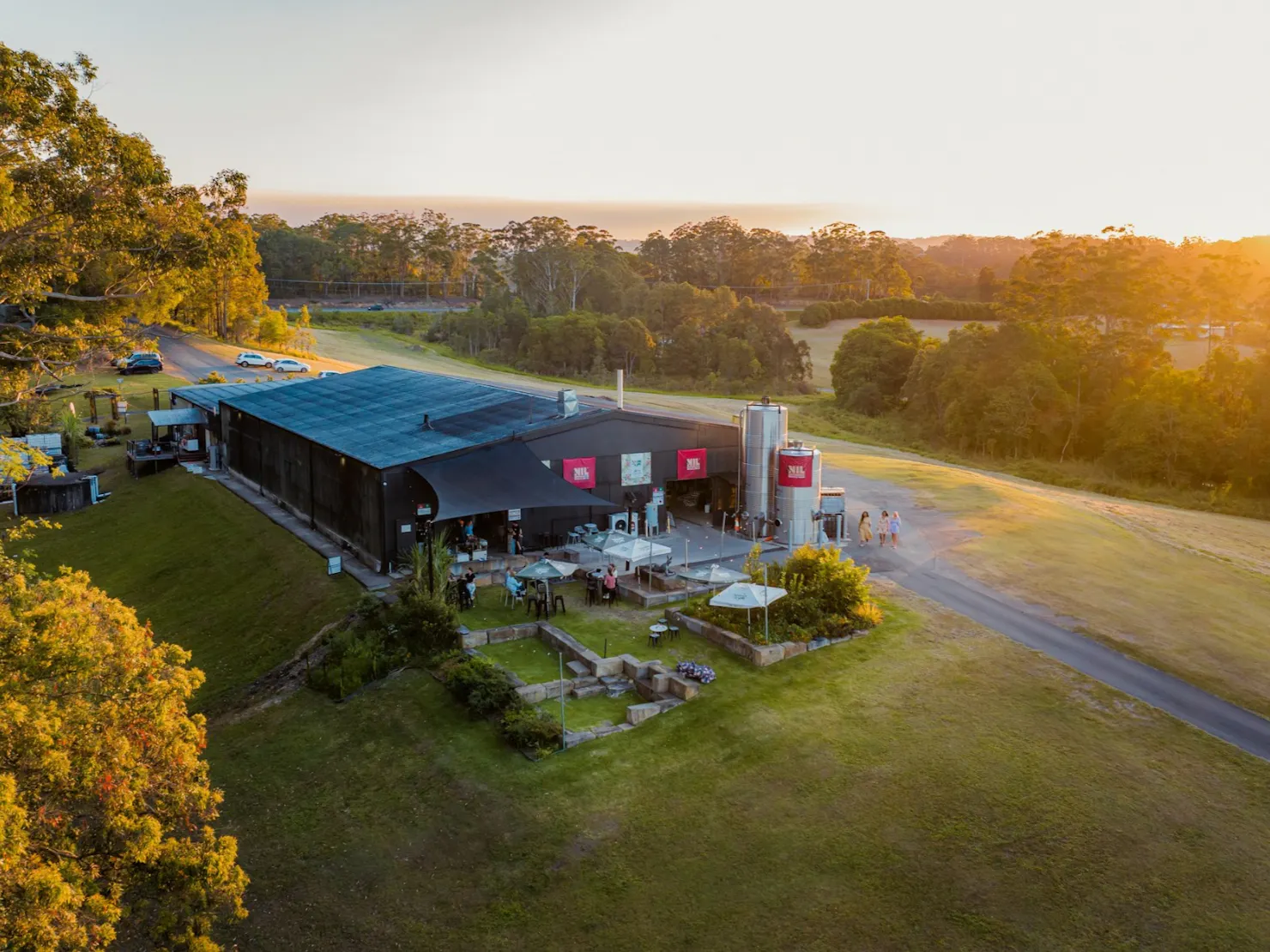 The event is held at Sunshine & Sons Distillery