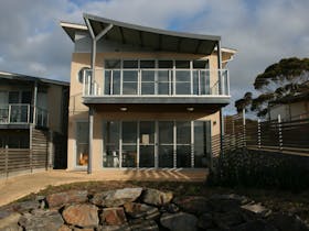 Penneshaw Oceanview Apartments