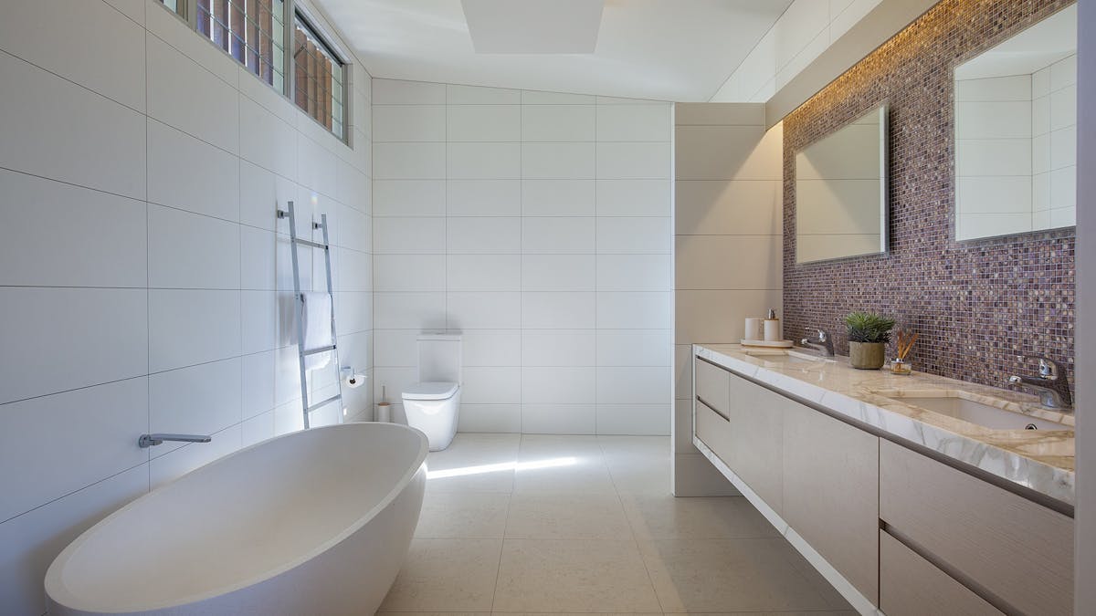 Large master ensuite with marble vanity