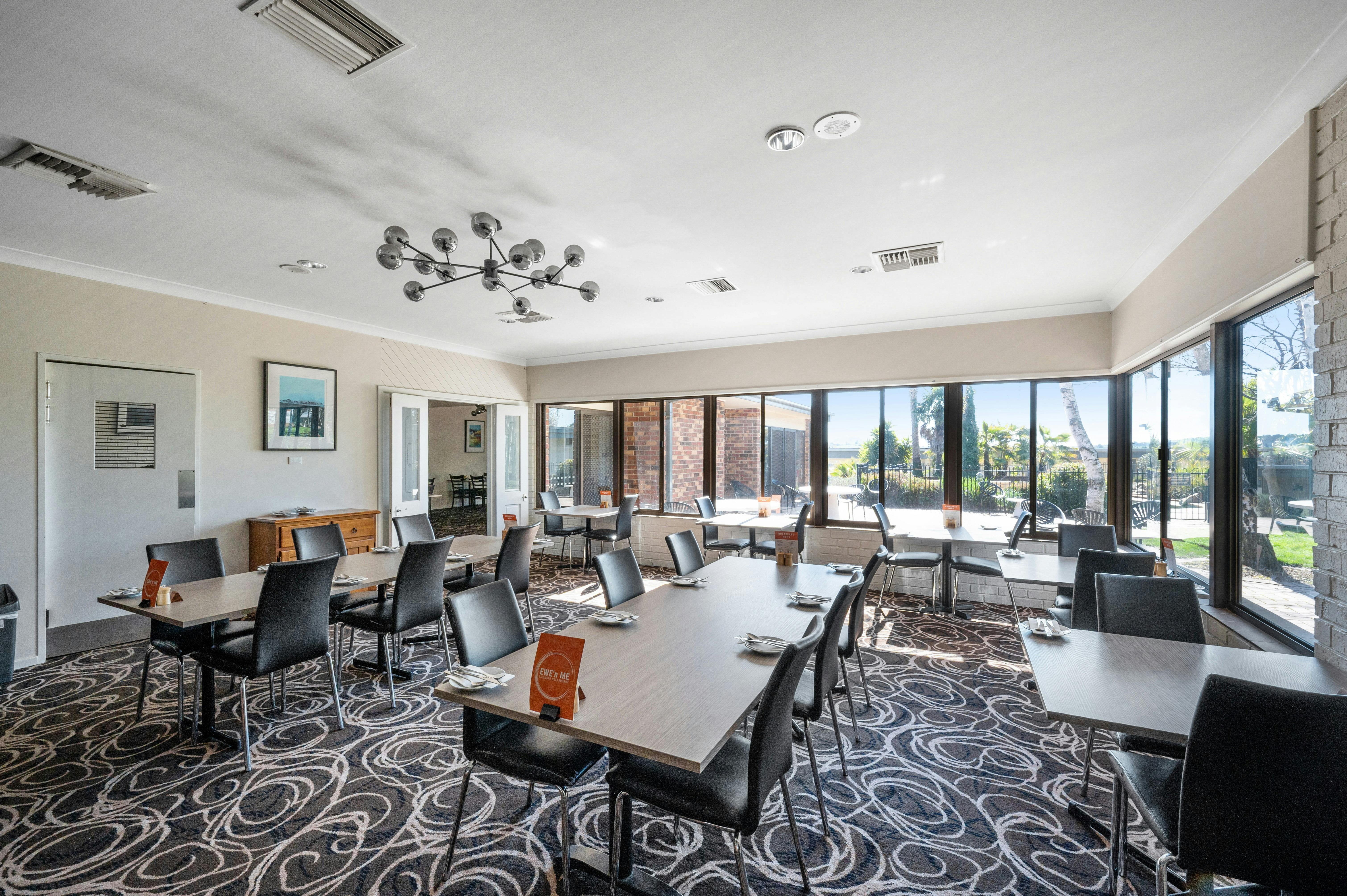Hotel Restaurant
