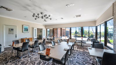 Hotel Restaurant