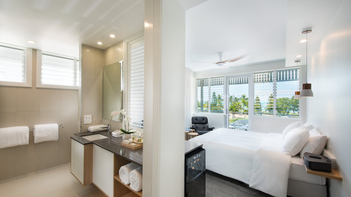 Luxury Suite