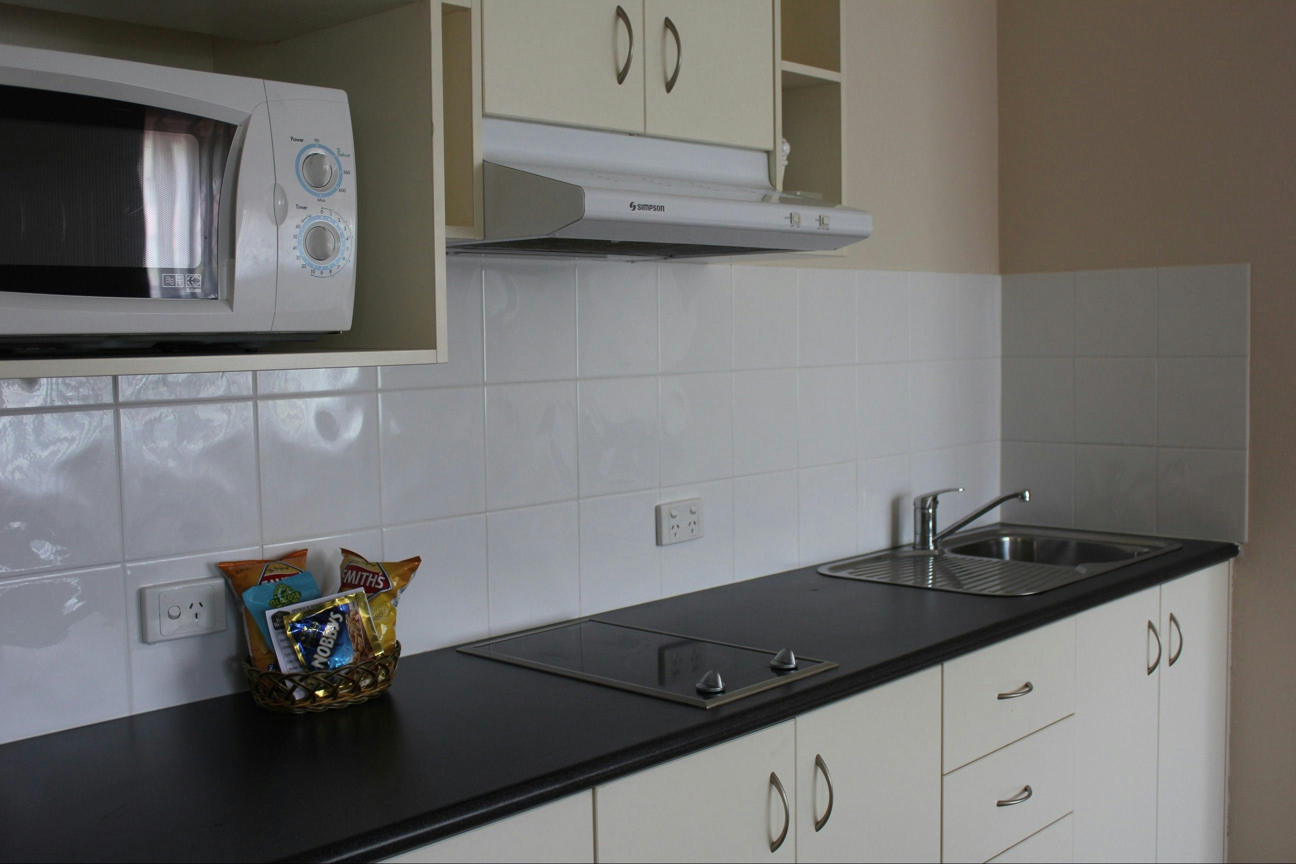 Kitchenette in 1-bedroom apartment