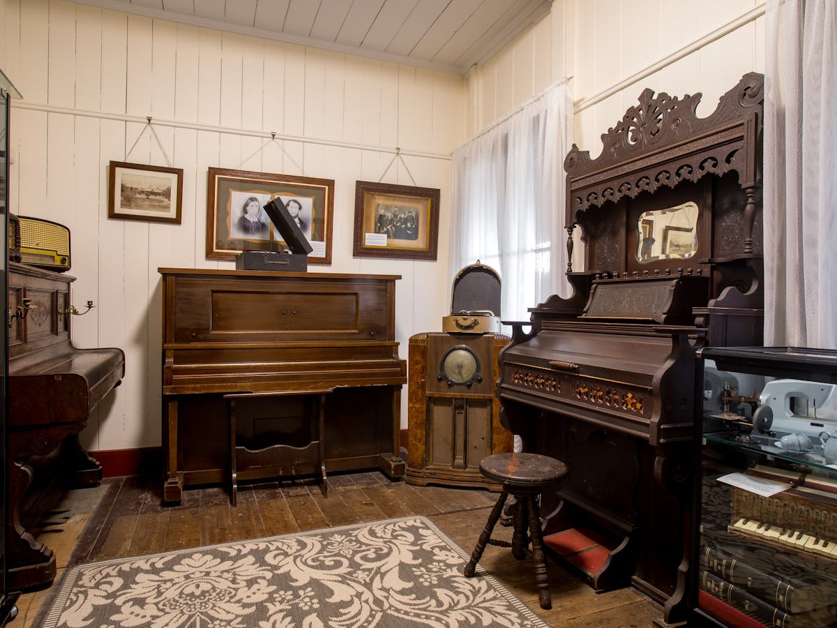 Image of old pianos in the Goondiwindi Customs House