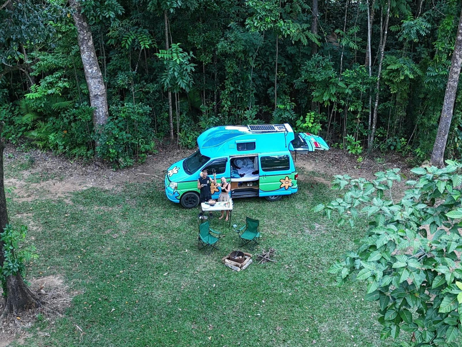 Wicked Campers Airlie Beach