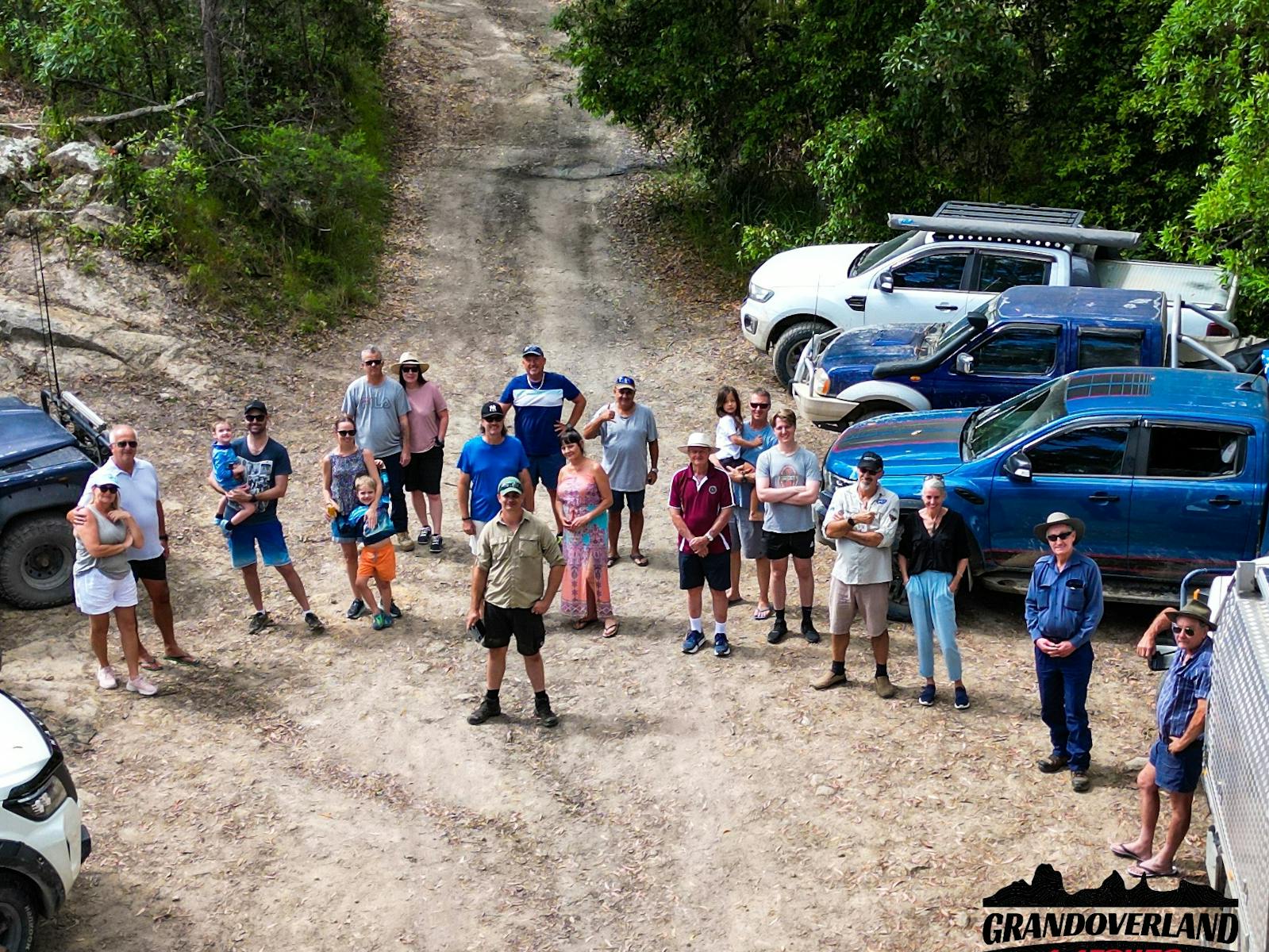 Happy guests enjoying the lunch stop on the edge of the escarpment Happy guests enjoying the lunch stop on the edge of the escarpment