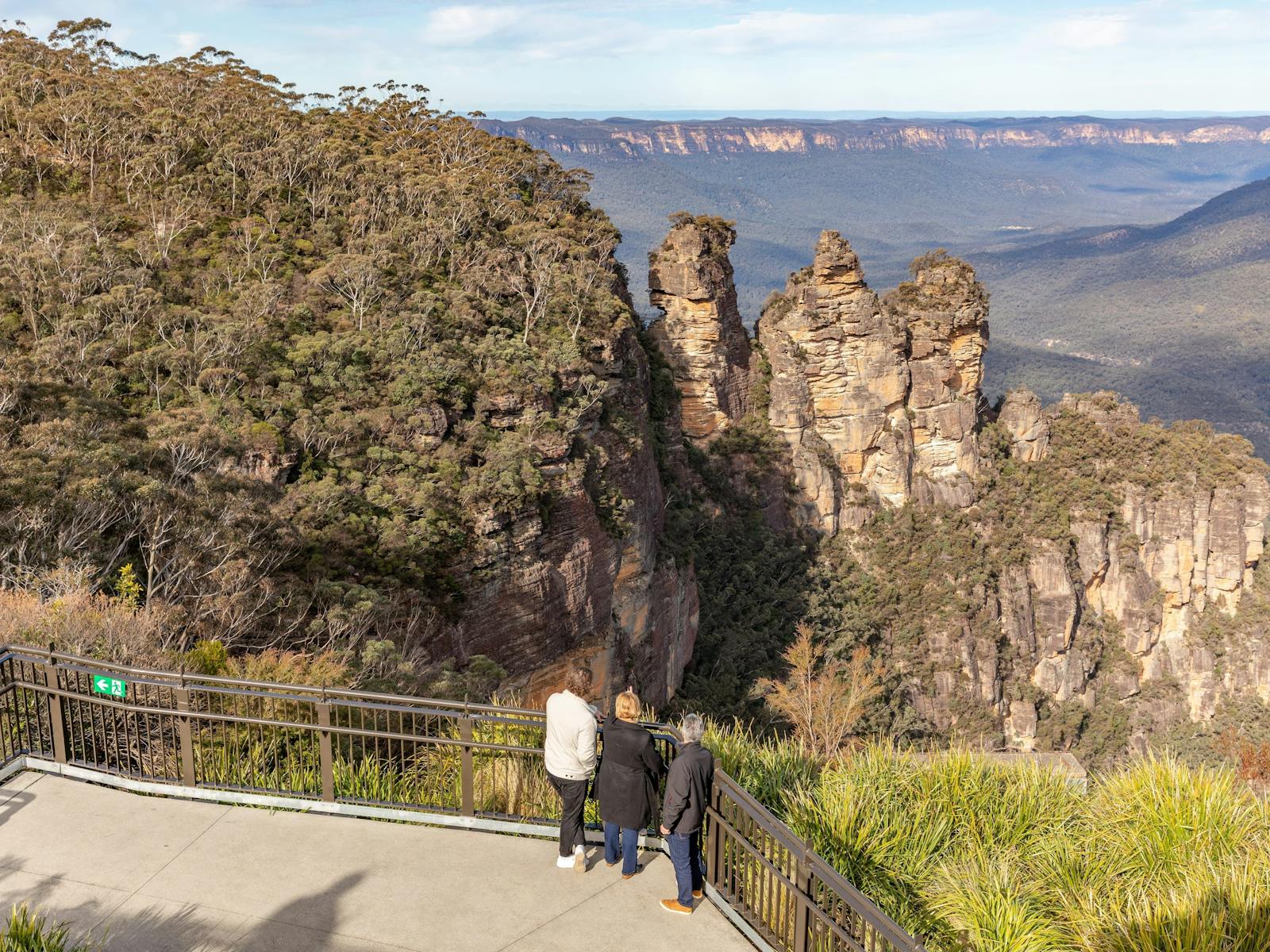 Blue Mountains - Echo Point Lookout Destination NSW 195585-56