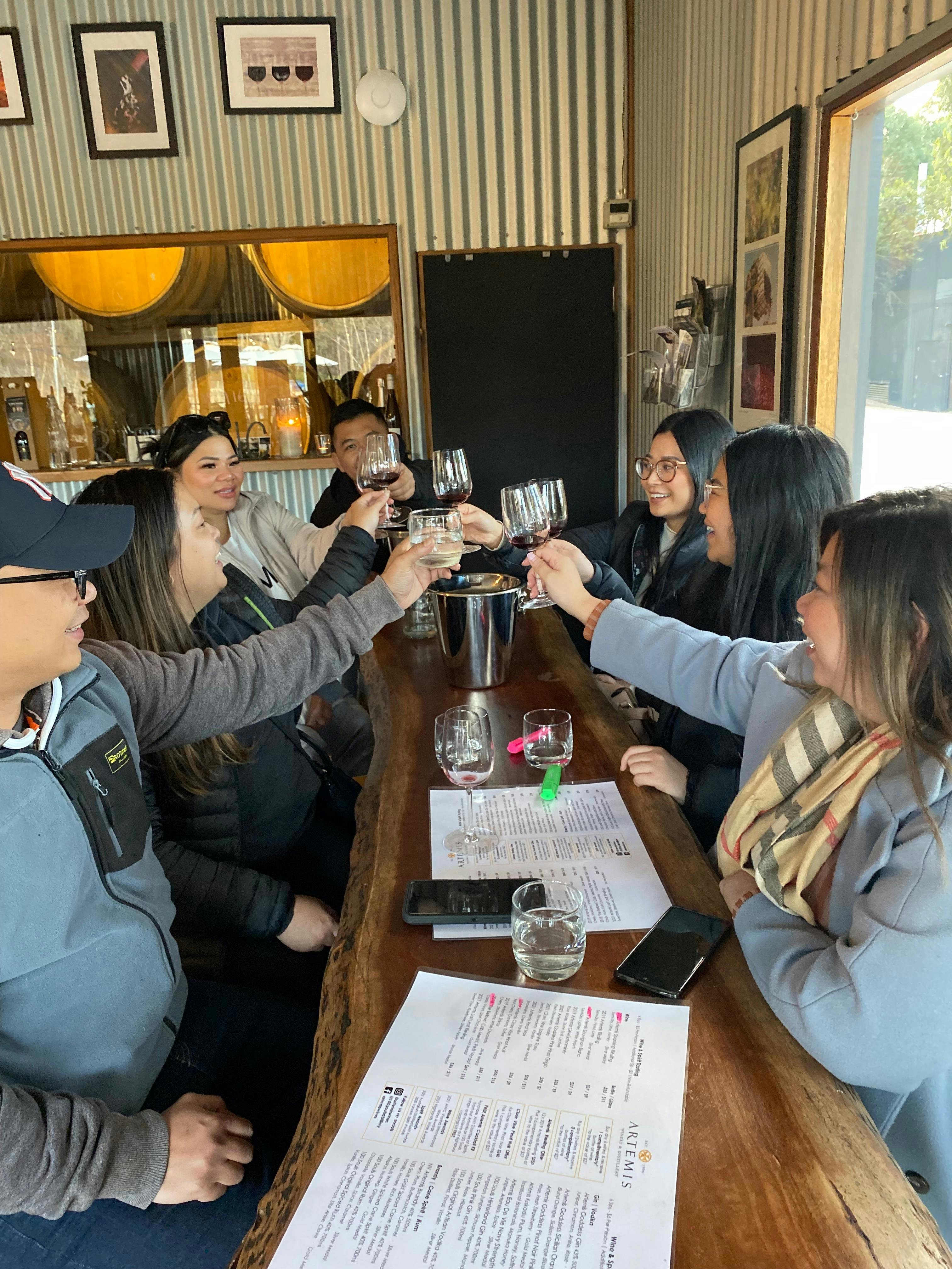 Southern Highlands Wine Tour, Vino Rosso Tours